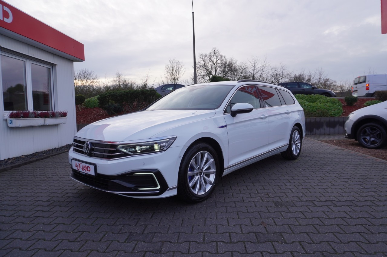 VW Passat Variant 1.4 TSI Hybrid GTE Standhzg.