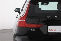 Volvo V60 B4 R-Design