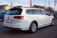 VW Passat Variant 1.5 TSI R-Line