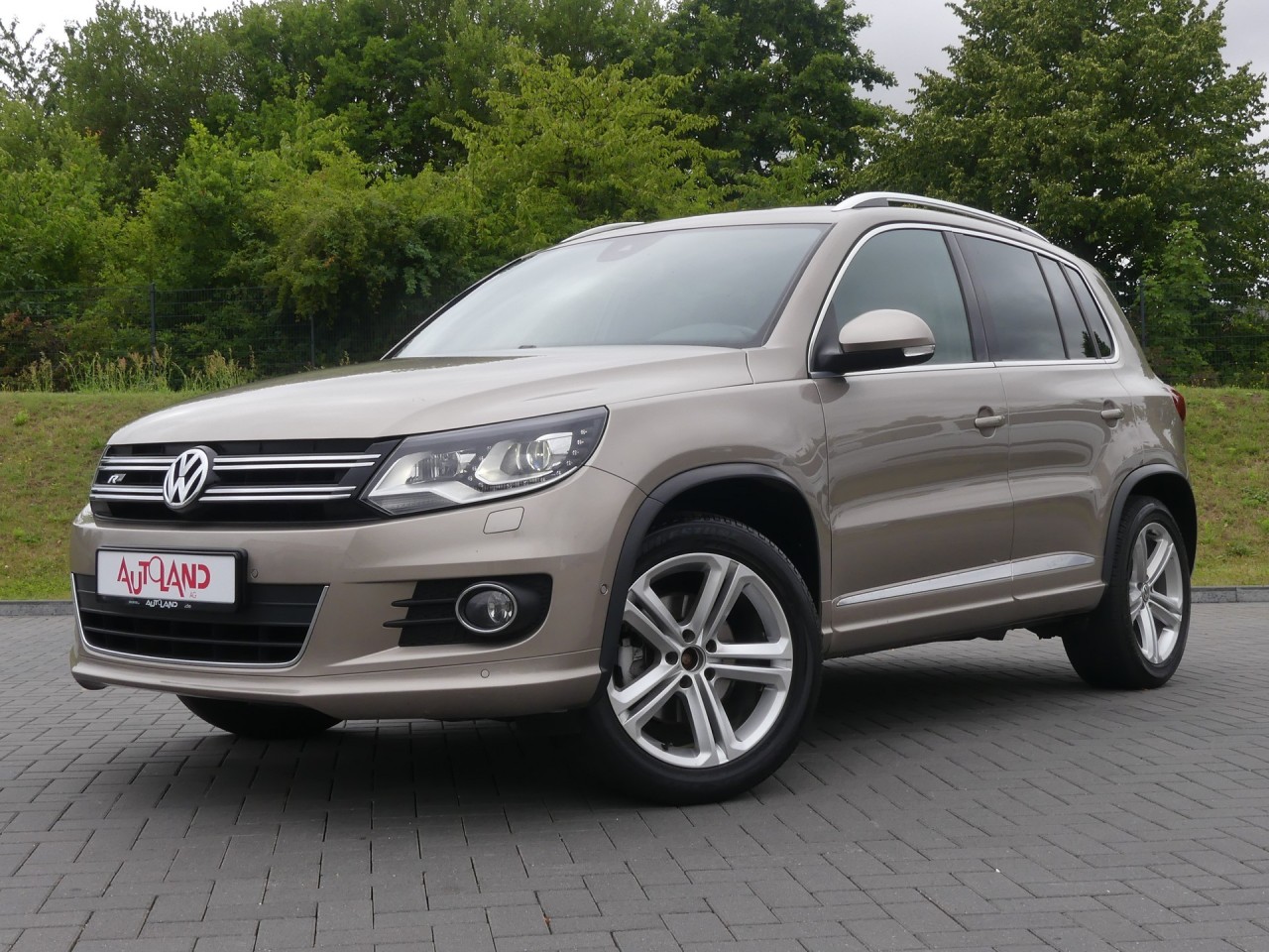 VW Tiguan 2.0 TDI DSG R-Line 4Motion