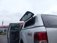 Ford Ranger 2.2 TDCi Wildtrak Doppelkabine 4x4 Aut.