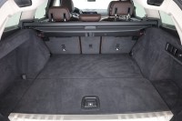 BMW 330 330e xDrive Touring Luxury