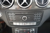 Mercedes-Benz B 200 B200 AMG Line