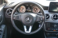 Mercedes-Benz CLA 180 Shooting Brake Urban