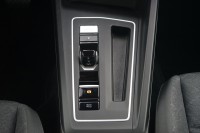 VW Golf VIII Variant 1.5 eTSI DSG
