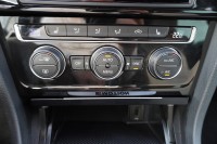 VW Golf VII Variant 2.0 TSI BMT R 4Motion