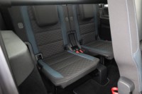 VW Touran 2.0 TDI DSG IQ-Drive