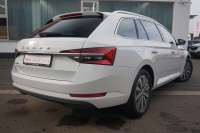 Skoda Superb Combi 2.0 TDI DSG