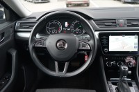 Skoda Superb Combi 2.0 TDI DSG