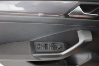 VW T-Roc 1.6 TDI IQ.DRIVE