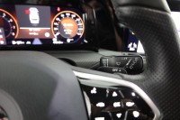 VW Golf VIII Variant 1.5 eTSI R-Line
