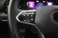 VW Golf VIII Variant 2.0 TSI DSG R-Line