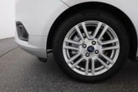 Ford Tourneo Courier 1.5 TDCi Titanium