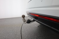 VW Touareg 3.0 TDI V6 4Motion R-Line