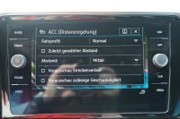 VW Passat Variant 2.0 TDI Elegance R-Line
