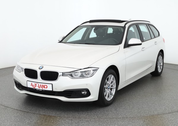 BMW 320 i Touring Advantage