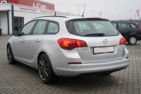 Opel Astra J ST 1.6i