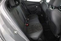 Peugeot 2008 1.2 e-THP EAT8 GT