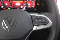 VW Golf VIII Variant 1.0 eTSI DSG