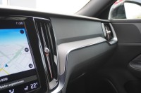 Volvo V60 Kombi 2.0 M-Hybrid R Design