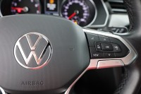VW Passat Variant 1.5 TSI DSG Business