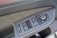 VW Golf VIII Variant 1.5 eTSI R-Line DSG