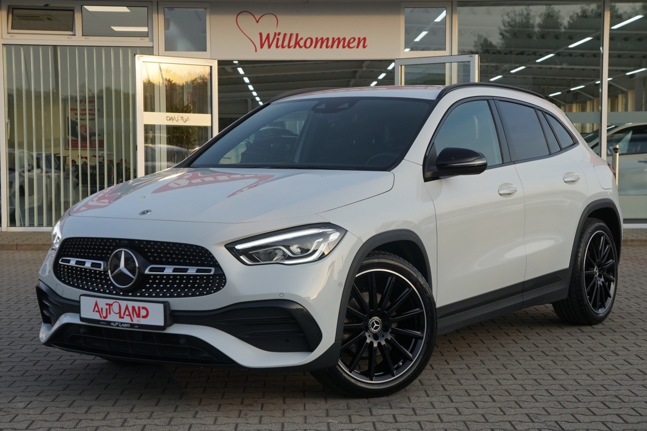 Mercedes-Benz GLA 200 AMG Line 7G-DCT