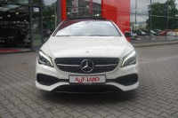 Mercedes-Benz CLA 200 AMG Line