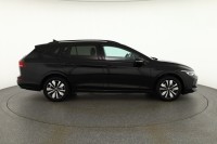 VW Golf VIII Variant 1.5 TSI Goal