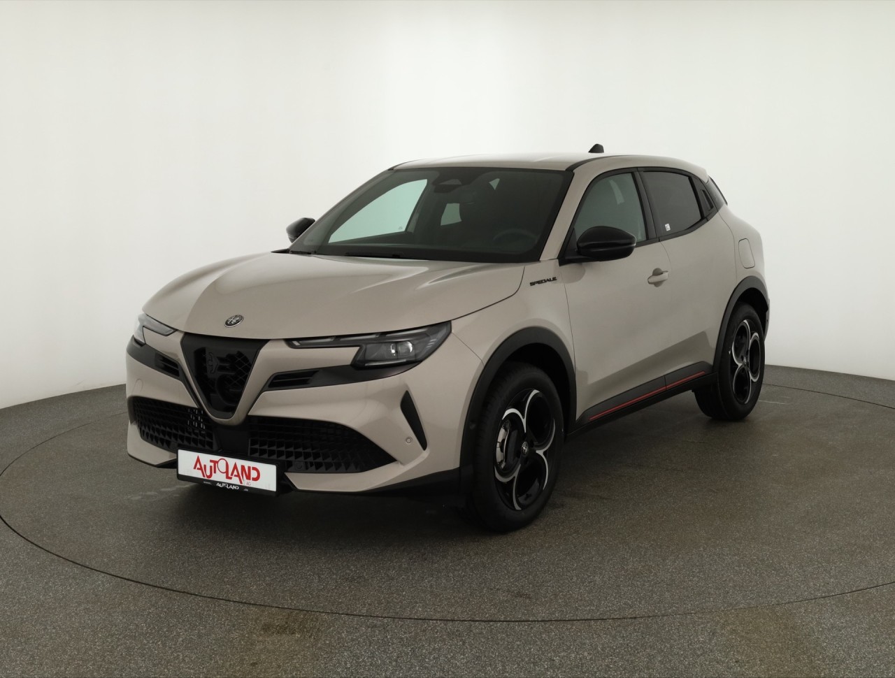 Alfa Romeo Junior Ibrida Speciale 1.2 VGT