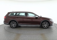 VW Passat Alltrack Variant 2.0 TSI DSG 4Motion