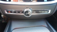 Volvo V60 Kombi 2.0 T5 R-Design