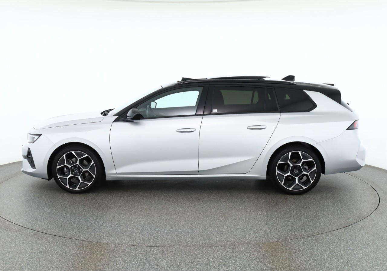 Opel Astra L ST 1.2 T Ultimate