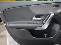 Mercedes-Benz A 140 A180