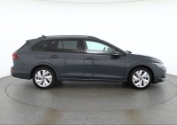 VW Golf VIII Variant e1.5 TSI DSG