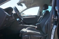 VW Passat Variant 1.5 TSI DSG R-Line