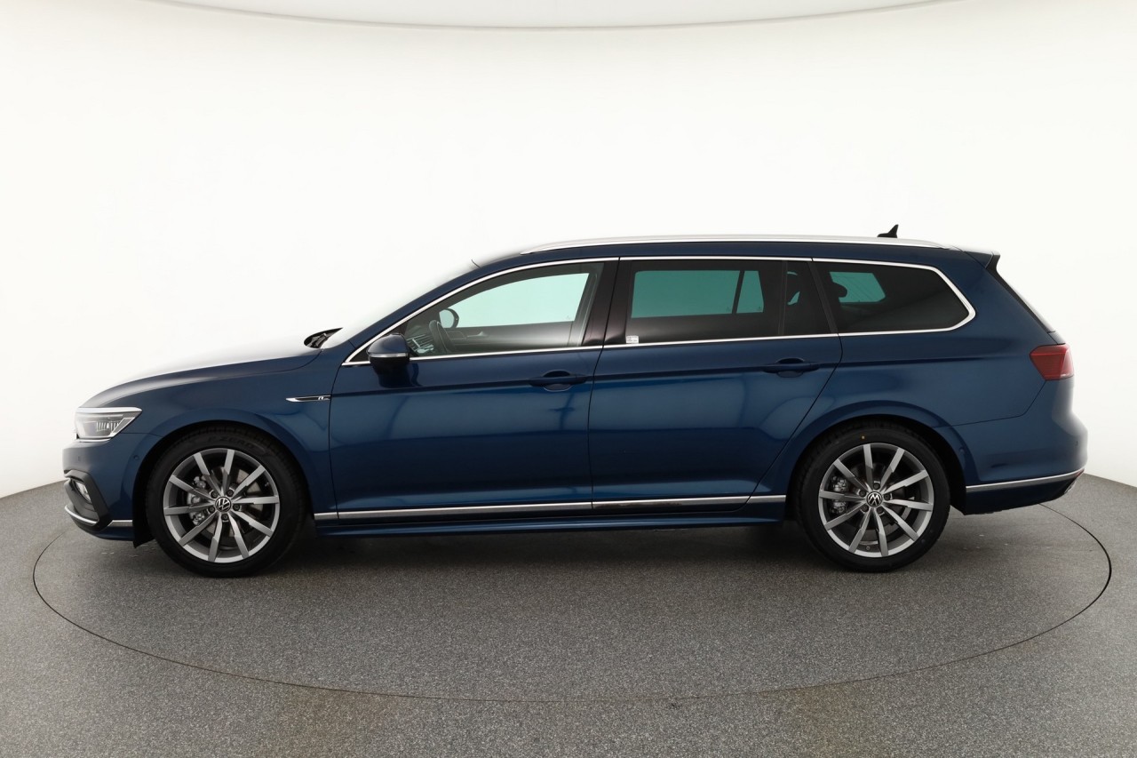 VW Passat Variant 2.0 TDI DSG 2x R-Line 4Matic