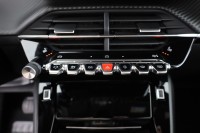 Peugeot 2008 1.2 Hybrid 136 Aut.