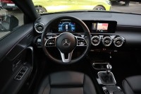 Mercedes-Benz A 200 A200 AMG Line