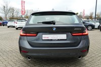 BMW 320 320d Touring Sport Line