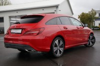 Mercedes-Benz Shooting Brake CLA 180 Urban