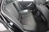 BMW 320 i Touring Advantage