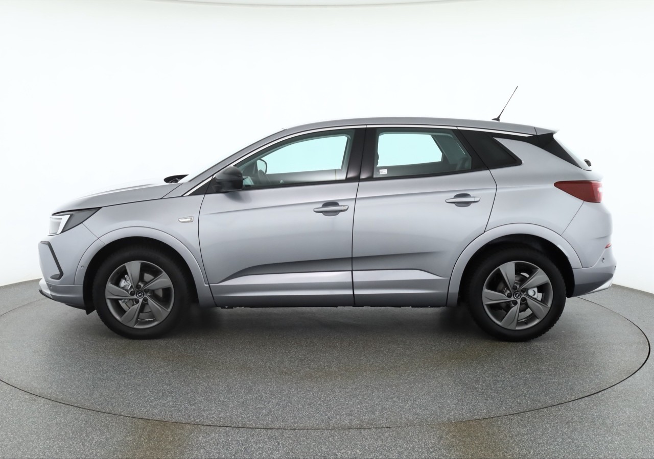 Opel Grandland (X) 1.2 Turbo Aut. Enjoy
