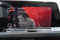 VW Golf VIII 1.5 eTSI R-Line DSG