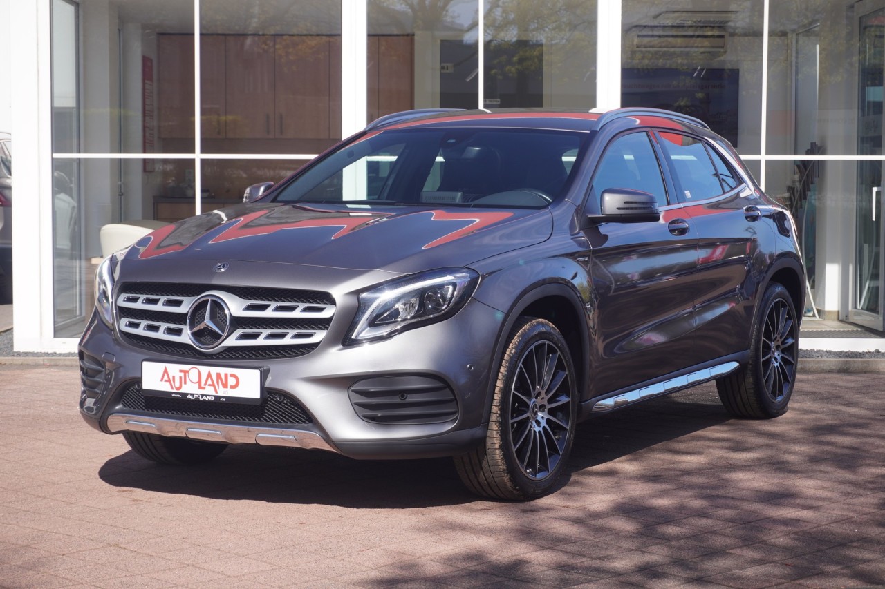 Mercedes-Benz GLA 200 AMG Line