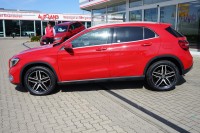 Mercedes-Benz GLA 200 Standard