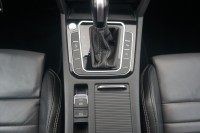 VW Passat Variant 2.0 TDI DSG 4M R-Line