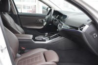 BMW 330 i xDrive Sport Line