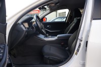 BMW 330 e Advantage