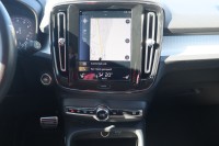 Volvo XC 40 XC40 2.0 Momentum T4 AWD